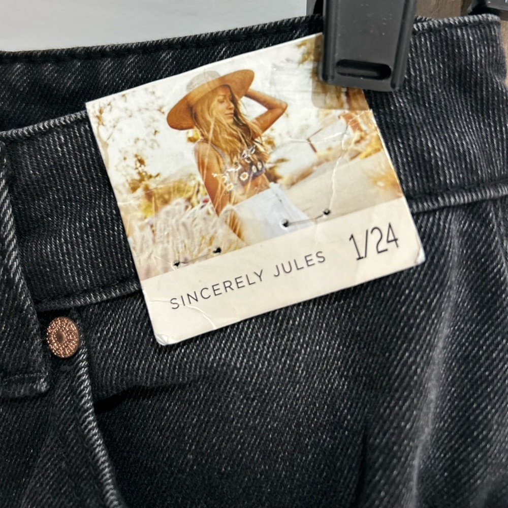 Sincerely Jules Black Denim Rhinestone Accents Taylor Swift Heart Size 1/24 NWT - Picture 3 of 10